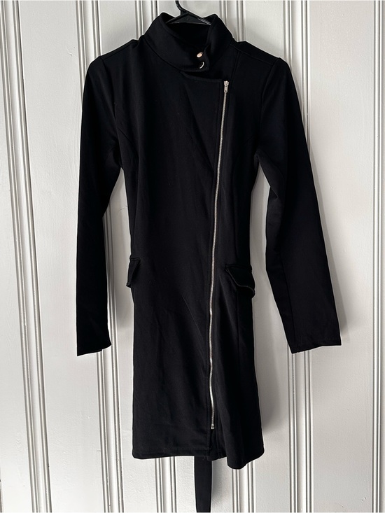 E & M Jackets & Blazers - Black Zip-Front Longline Blazer Jacket